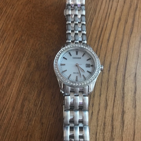 Citizen eco-drive watch - Picture 2 of 8